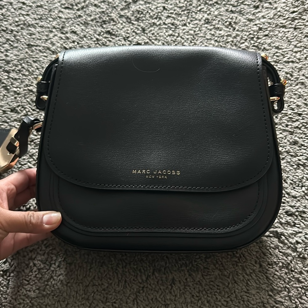 Marc Jacobs black leather bag